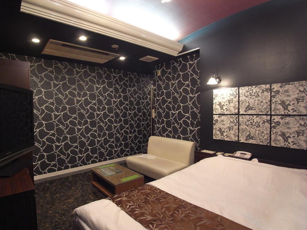ホテル カルネヴァール 男塾ホテルグループ (Adults Only) Himeji Quarto foto